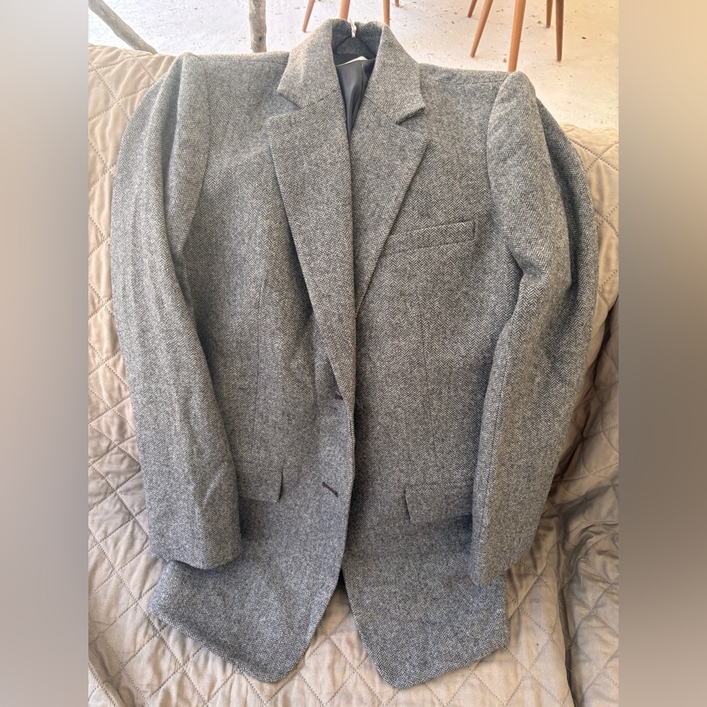 Everlane Charcoal Herringbone Blazer